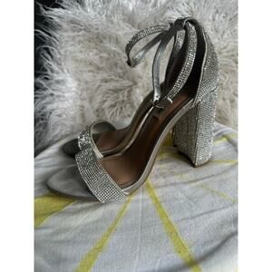 8.5 Steve Madden Blingy Heels